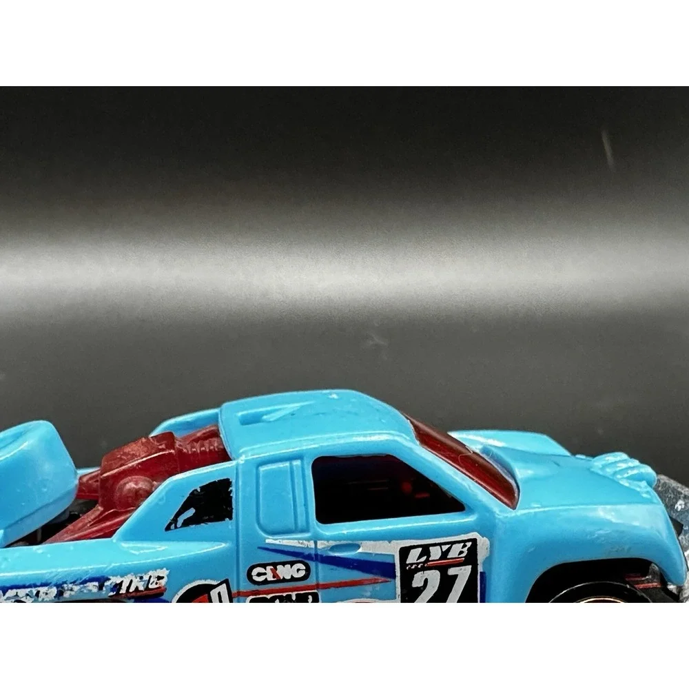 2014 Hot Wheels OFF TRACK light Blue RACING Road Rally 1:64 Diecast Race Car